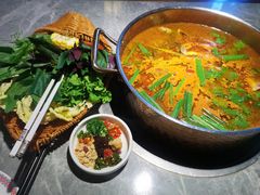 -野山舂·贵州现舂酸汤牛肉(民生路店)
