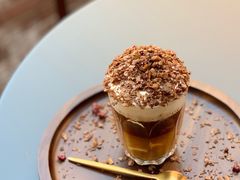 火山黑咖啡-大酉·M Coffee(北京美术馆店)