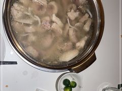 -烹然四季椰子鸡火锅(姚家园万象汇店)