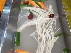 -柠檬现场台湾生鲜火锅(金茂豪庭店)