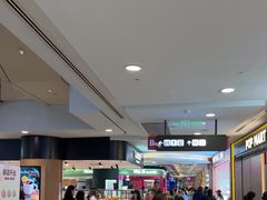 -上海来福士广场