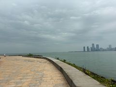 -万绿园