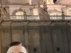 -皮拉尔圣母圣殿主教座堂