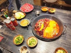 -冯校长老火锅(中联广场店)
