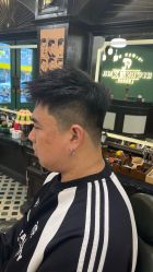 -海文先生国潮烫染男士理发馆