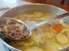 -乡土黄·鲜牛肉火锅·小龙虾(兴业街店)