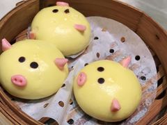 Q版猪仔包-稻香酒家(长宁KING88广场店)