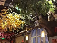 -城墙拐拐火锅(三峡广场黑金冠店)