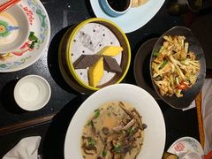 -老头儿油爆虾·知味杭州(爱琴海购物中心)