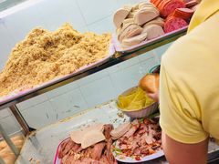 -Bánh Mì Huynh Hoa