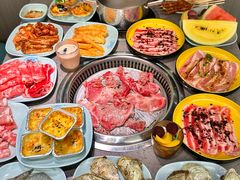 -金滏山·烤肉海鲜火锅自助(襄阳万达店)
