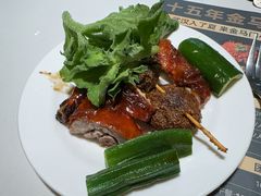 -金马门国际美食百汇(珞喻路店)