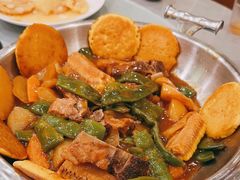 东北一锅出-东北农家小院(定西路店)