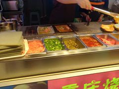 -八一路好吃街(雨田商务大厦店)