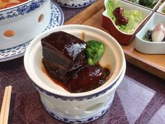 鲜鲍鱼红烧黑猪肉-宁波状元楼酒店(和义路店)