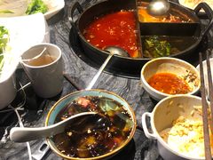 -热火朝天鲜切牛肉火锅(南强街巷店)