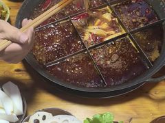 -正南齊北重庆老火锅(光华村直营店)