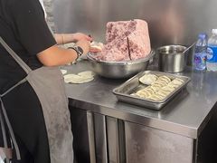 -黄阿姨锅贴大王(万航渡路店)