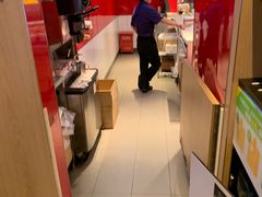 -麦当劳(中山公园龙之梦店)