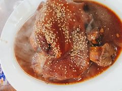 -巷子深菜馆·津门肘子(滨海店)