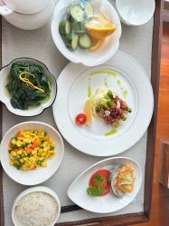 -馨月汇·一悦馨香月子中心(前滩店)