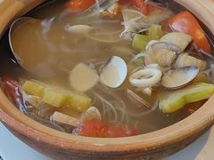 -蜈支洲岛珊瑚酒店临海阁中餐厅