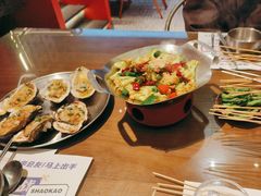 -神府路壹号·海鲜烧烤·砂锅粥·锅物(三坊七巷店)