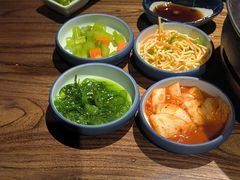 -明洞阿姨·韩式酱蟹烤肉·创意料理(三元桥店)