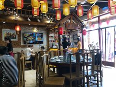 大堂-东来菜馆•手抓海鲜家常菜•海鲜锅贴(鸽子窝店)