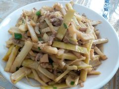 -天乐农家鱼头王(天目湖店)