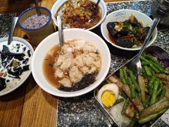-湘下佬·老长沙吃货铺(酃湖万达店)