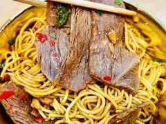 -万方圆拌粉瓦罐汤(恒茂华城店)