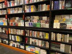 -西西弗书店&矢量咖啡(壹方购物中心店)