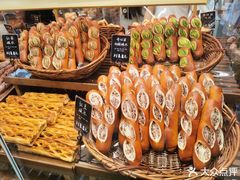 -罗森尼娜(德思勤店)