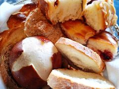 餐前面包-AZUR聚(香格里拉饭店)