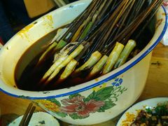 -拈签一笑黄牛肉辣卤串串