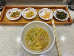 -乡党臊子面(丰庆公园店)