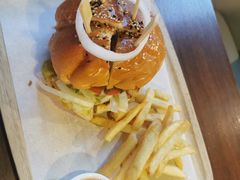 祖母至尊汉堡-G+KITCHEN(龙湖狮山天街店)