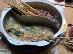 -李记称盘牛杂串串(广厦店)