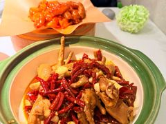 -费大厨辣椒炒肉(高铁吾悦广场店)