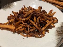 海盐菌菇-丝路金桃·新疆菜(徐汇店)