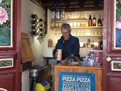 -蓝壁虎咖啡酒馆