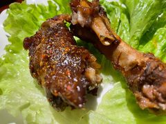 烤猪蹄-三个大叔烤羊肉串·炭炉砂锅菜(西三旗店)