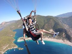 -费特希耶滑翔伞