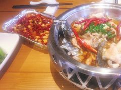 -隔壁老王·家常云南菜(花巷店)