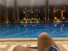 -浅深休闲酒店-停车场