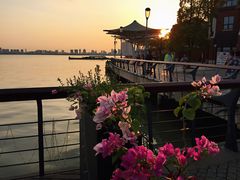 -岁粤Moon·湖景餐厅(月光码头店)