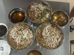 -正宗杨记普洱酸醋米线(总店)