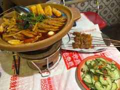 -老表记广西宵夜螺蛳鸭脚煲(东盟店)