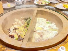 -滇香肴·云南菜蒸汽石锅鱼(云南北路店)